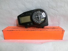 Compteur de vitesse combiné