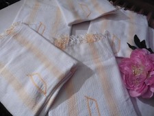 5 ANCIENNES SERVIETTES DE