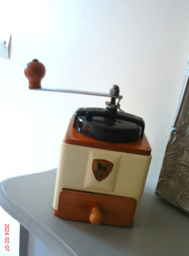 Ancien moulin cafe - , a