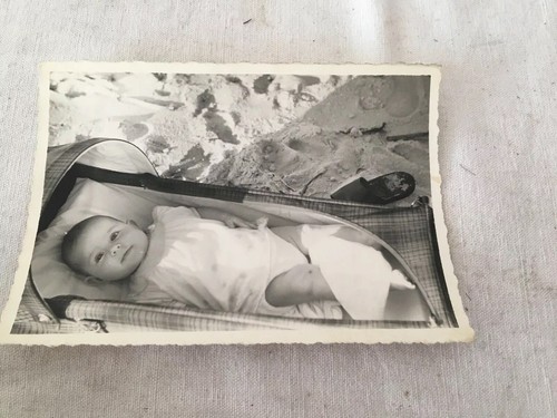 Ancienne photo bebe - ancienne, dans