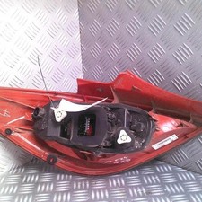 Feu arriere principal droit