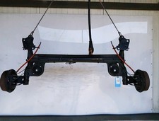 Train roulant arrière - Dacia DUSTER I PH.1 - 555016666R - V1-2048U