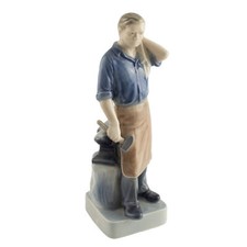 Petite Statue Porcelaine ROYAL