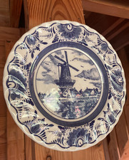 Assiette bleue " Delft ", décoration murale, paysage de moulin à vent, Hollande.