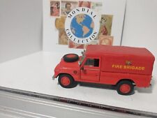 PMPB5-0224 camion sapeurs pompiers cararama land rover series III 109 fire briga