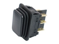 Interrupteur pour faucheuse