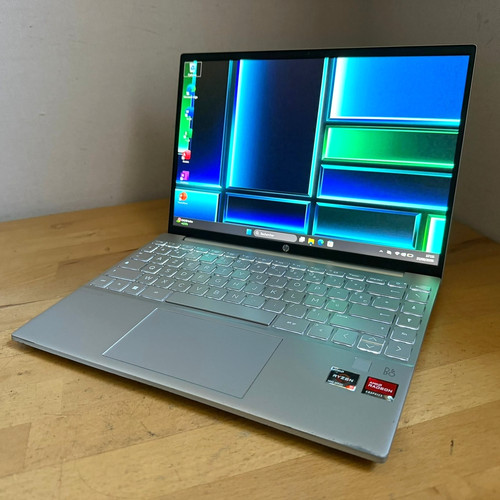 Portable hp pavilion aero - pc,