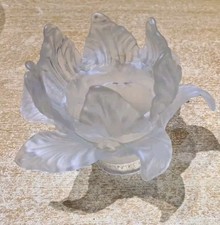 1 TULIPE en forme de Fleur