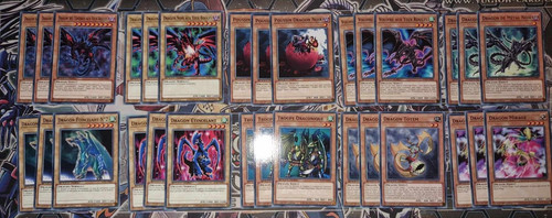 Deck yugioh dragon - noir, yeux
