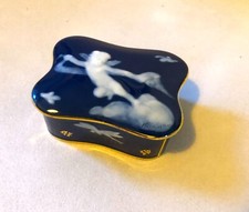 Boîte en Porcelaine Barbotine de Limoges Signée Marcel Chaufriasse