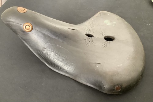 Ancienne selle vélo en - selle,