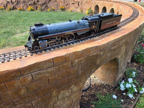 Live steam canadian - steam,