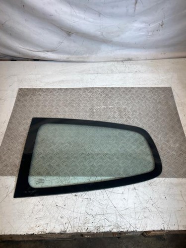 Vitre arriere gauche - , renault