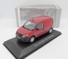 GC2125 MINICHAMPS / MERCEDES