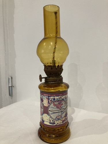 Lampe pétrole ancienne - lampe,