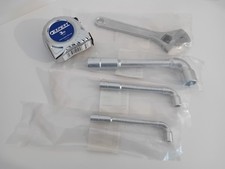 Lot Outillages EXPERT Cle A