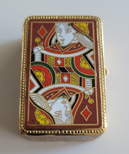 Ancienne petite boîte - ancienne, À