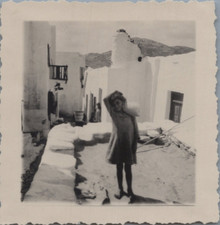 Grèce, Skyros, Fillette, Tirage vintage, ca.1930  Tirage argentique  7x6,5 