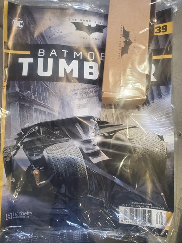 Batmobile tumbler scale 8 - scale, 1/8