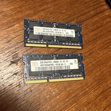 2 x Hynix 2GB DDR3 SO-DIMM