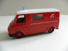 1/50 Pompier CITROEN C35 secours asphyxiés et blesses sans boite