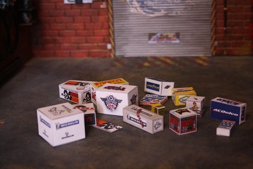 Diorama carton pcs - 14, 1/18
