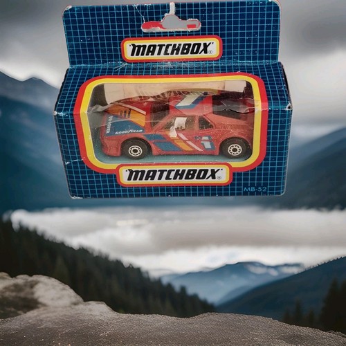 Vintage 1990 matchbox 52 - 1990,
