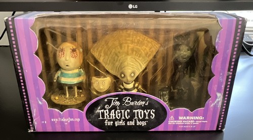 Dark horse tim burton tragic - dark,