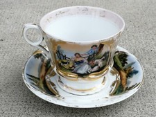 Ancienne tasse chocolat porcelaine de Paris scenes romantique 