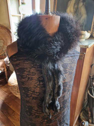 Col fourrure noire vintage - en,