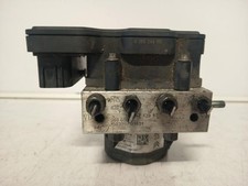 Bloc ABS (freins anti-blocage)