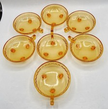 Service sept coupelles à