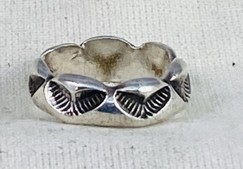 Artisan heart band ring - artisan,