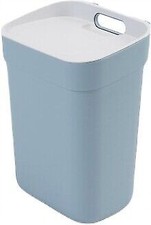 Bac de tri des déchets bleu