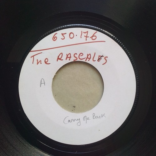 The rascals carry back 45t - back,
