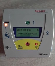 Défibrillateur Schiller FRED EASY entièrement automatique (DAE)