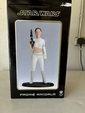 Figurine star wars attakus - star,
