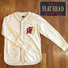 Les Chemises À Manches Longues À Tête Plate 38 Non Utilisées