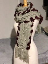 Neuf CHRISTIAN GEORGES PARIS. Écharpe tricotée fourrure de lapin Gris / bordeaux