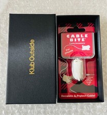 BLEACH Klub Outside Cable Bite Accessory iPhone Osushi Chan Burn the Witch