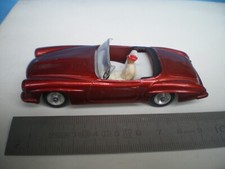 Mercedes 190 SL cabriolet rouge Solido 105 série 100  1/43 Superbe 190SL