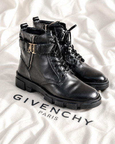 Givenchy black leather combat - black,