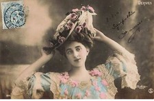 SPECTACLE #MK48465 DERIVES FEMME AU CHAPEAU DE FLEURS