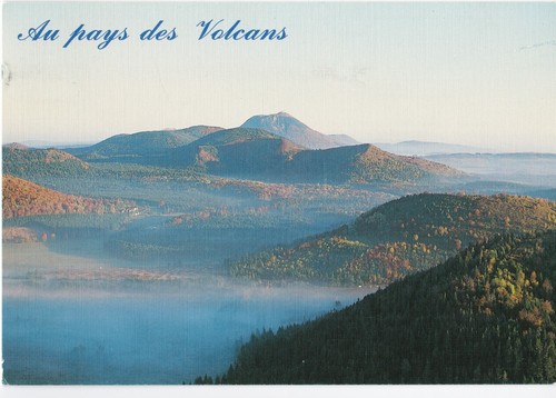 Sur les volcans auvergne - sur,