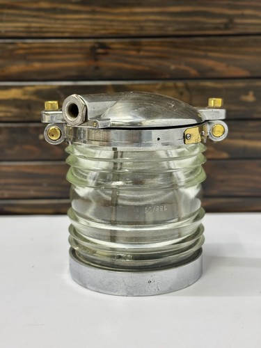 Lampe électrique industrielle