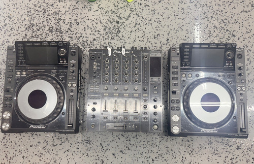 Pioneer cdj 2000 pair with - pair,