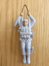 PARACHUTISTE -