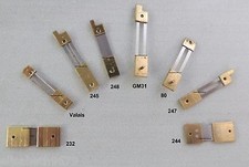 Boite de 8 suspensions mouvement de paris à colonnes