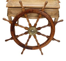 Barre à roue de navire -