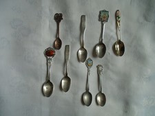 8 CUILLERES  DE COLLECTION/ETATS-UNIS